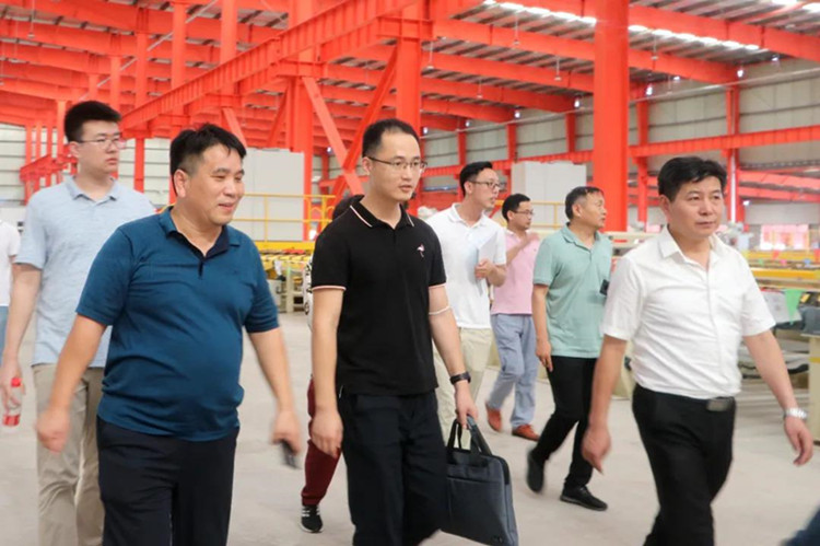 杭州颍发物流有限公司被罚款900元