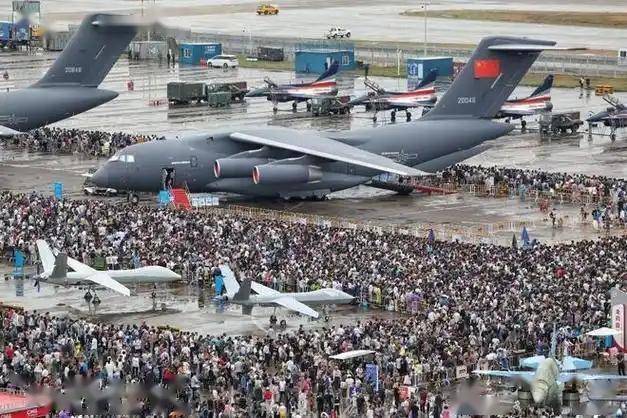 摩根大通:将CrowdStrike目标价从372美元上调至418美元