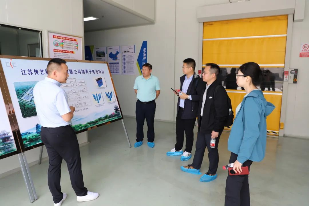 钠电再战产业化 材料“大订单”密集官宣