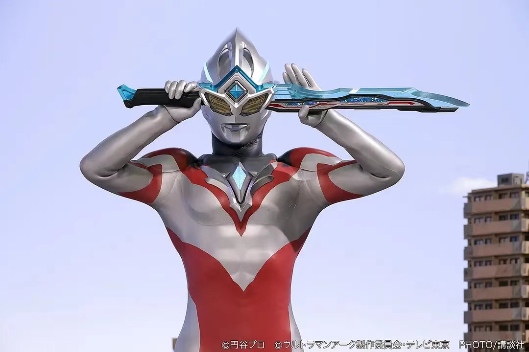 奥特曼IP“撑起”多家上市公司 版权纷争数十年未解