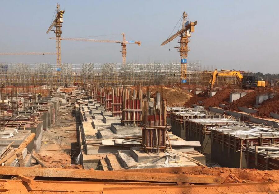 五矿新能大宗交易成交181.00万股 成交额803.64万元