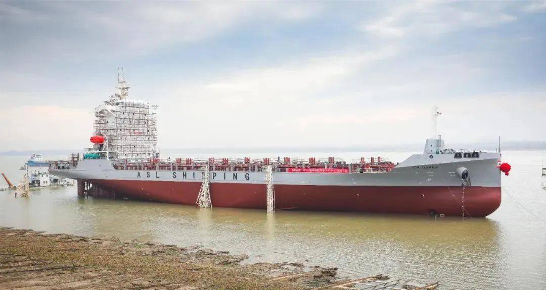 招商港口:1月集装箱总计1762万TEU 同比增长7.2%