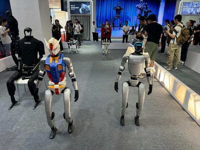 人形机器人概念再度活跃 杭齿前进八连板