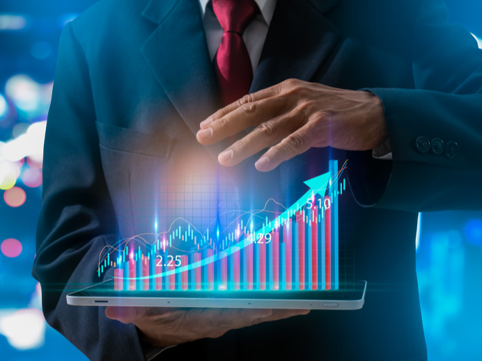 8月债券市场热度不减，30年国债ETF（511090）涨0.33%