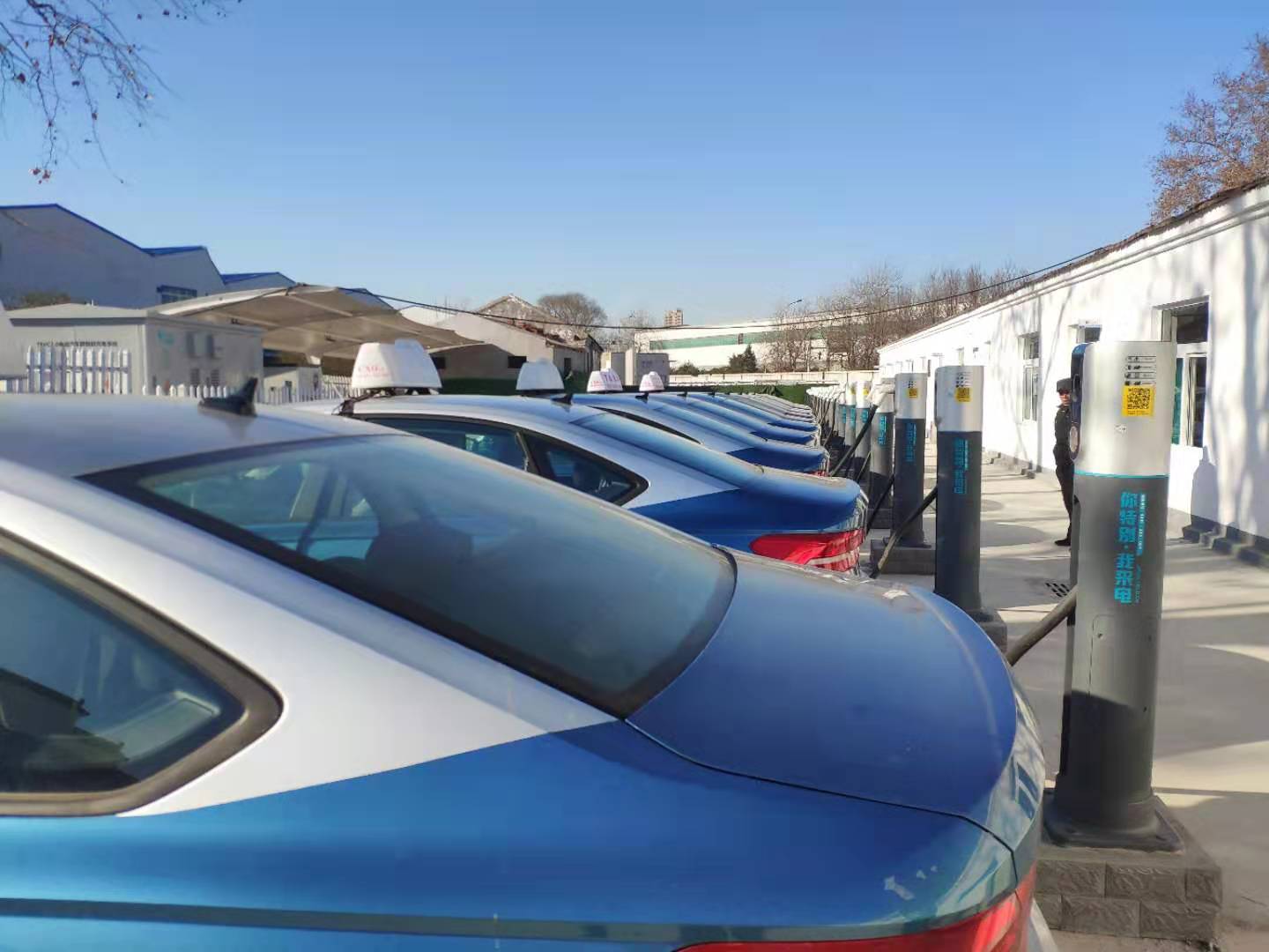 鹏辉能源成立科技公司 含集中式快速充电站业务