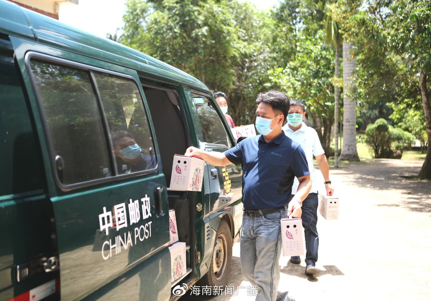 深物业A：一季度净利润为500.57万元 同比增长979.79%