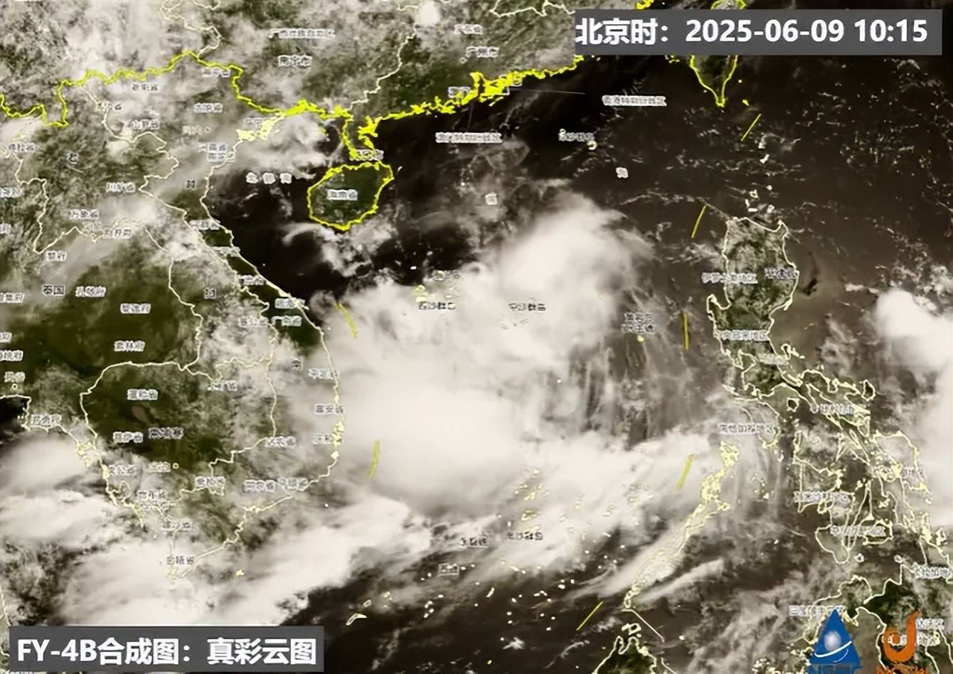 今年第1号台风“蝴蝶”在海南省东方市沿海登陆