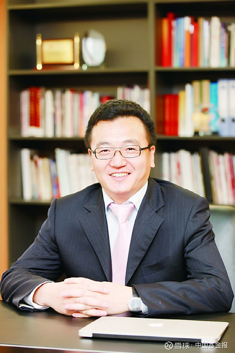 最新！万亿基金巨头换帅