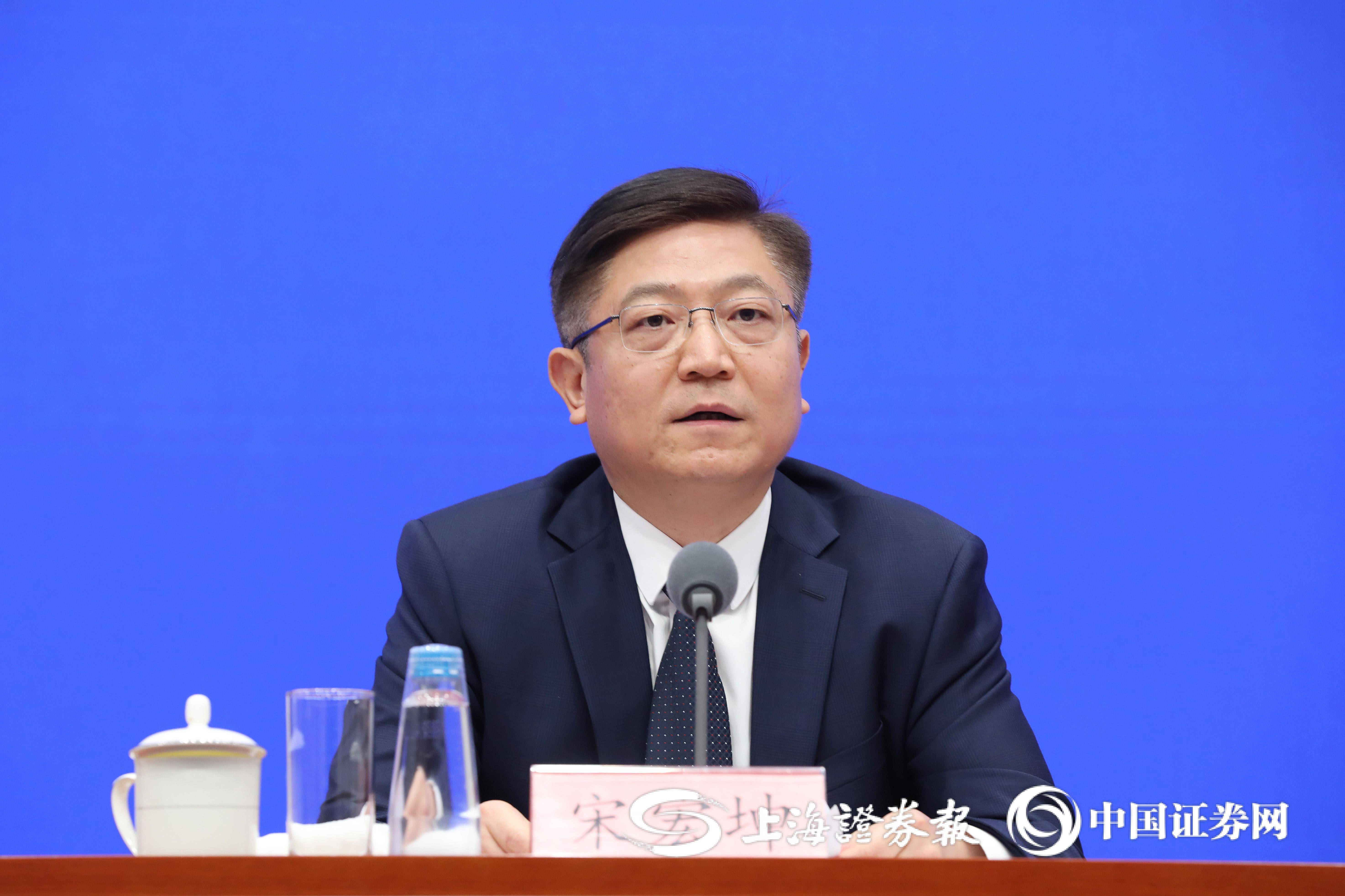 国家能源局：上半年全国可再生能源新增装机2.68亿千瓦 同比增长99.3%