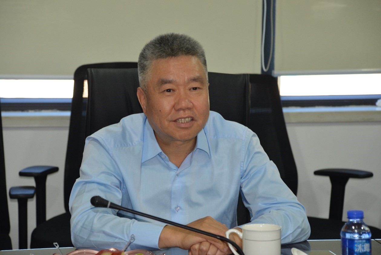 牵手港交所，阿里前董事会主席张勇有新职务！