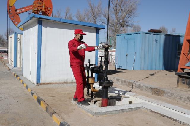 中国石油在陕西定边成立油田开发公司