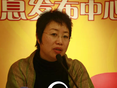 万国黄金集团获创始人、执行董事高明清及高金珠增持公司股份