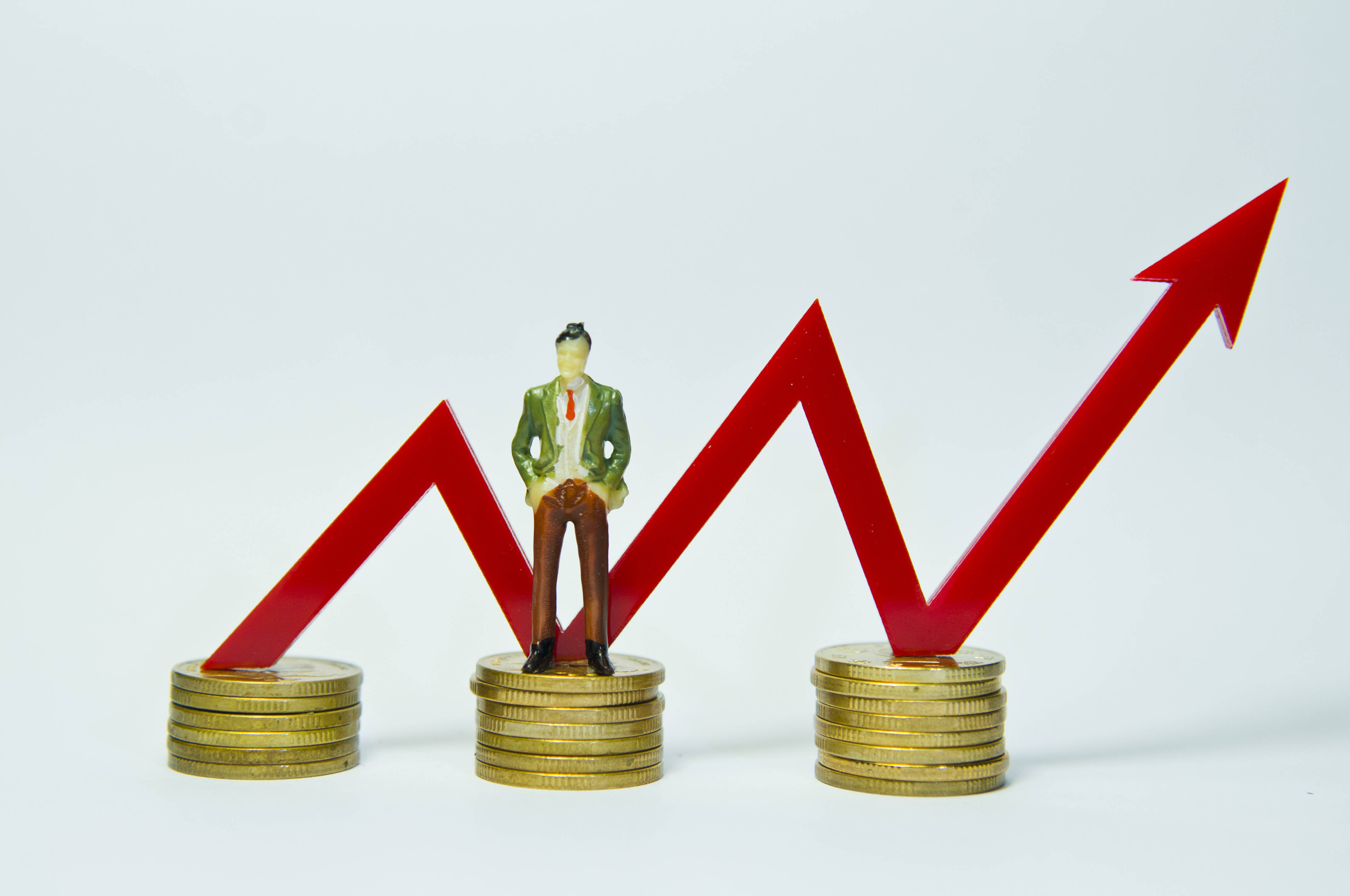 星华新材：股东拟减持1.17%公司股份