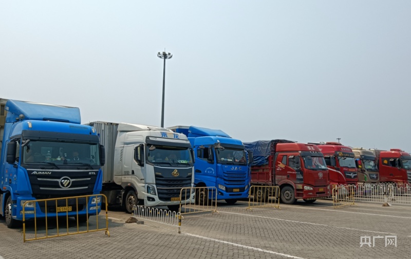 热门基再现发行小高峰!规模差距拉大,持营如何做?