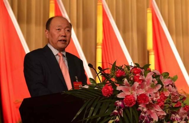 东信和平：董事长万谦因工作调整辞职 楼水勇接任