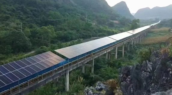 金禾实业:年产8万吨电子级双氧水项目产品已通过国内头部光伏及显示面客户工艺验证 实现批量供货