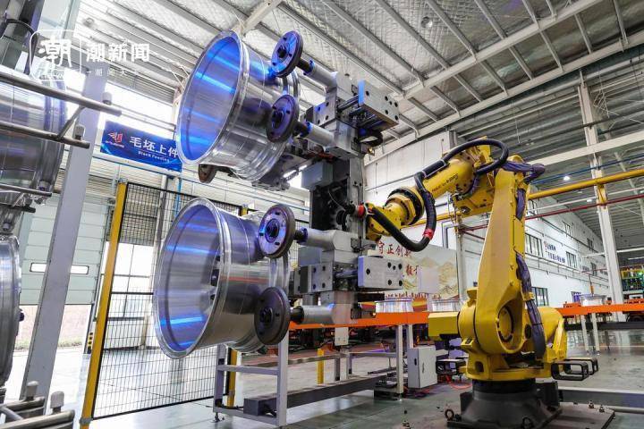 基金一季报“开门红”，人形机器人成制胜关键