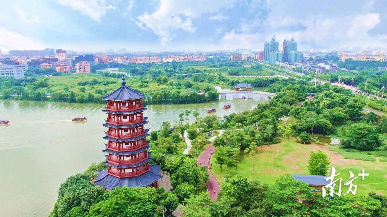 陈光明最新对话霍华德：不要赌中国输，中国长期竞争力正处在上升周期中